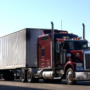 semi truck with heavy load Queener Law